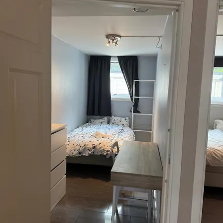 Cozy Near Center And The Mountains