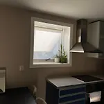 Cozy Near Center And The Mountains